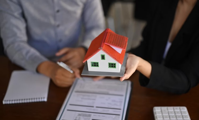 Best Real Estate Companies In Ahmedabad.jpg