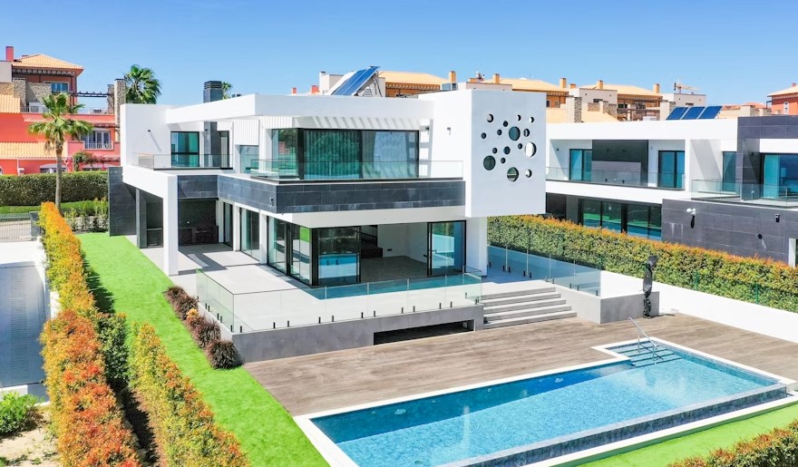 Best Real Estate Companies In Iceland.jpg